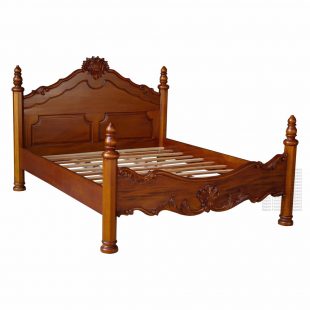 Mahogany low poster bed