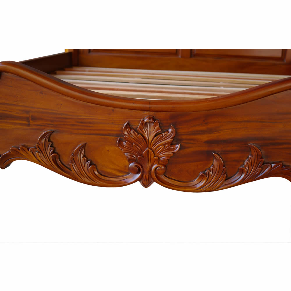 Low Poster Mahogany Bed Mahogany low poster bed